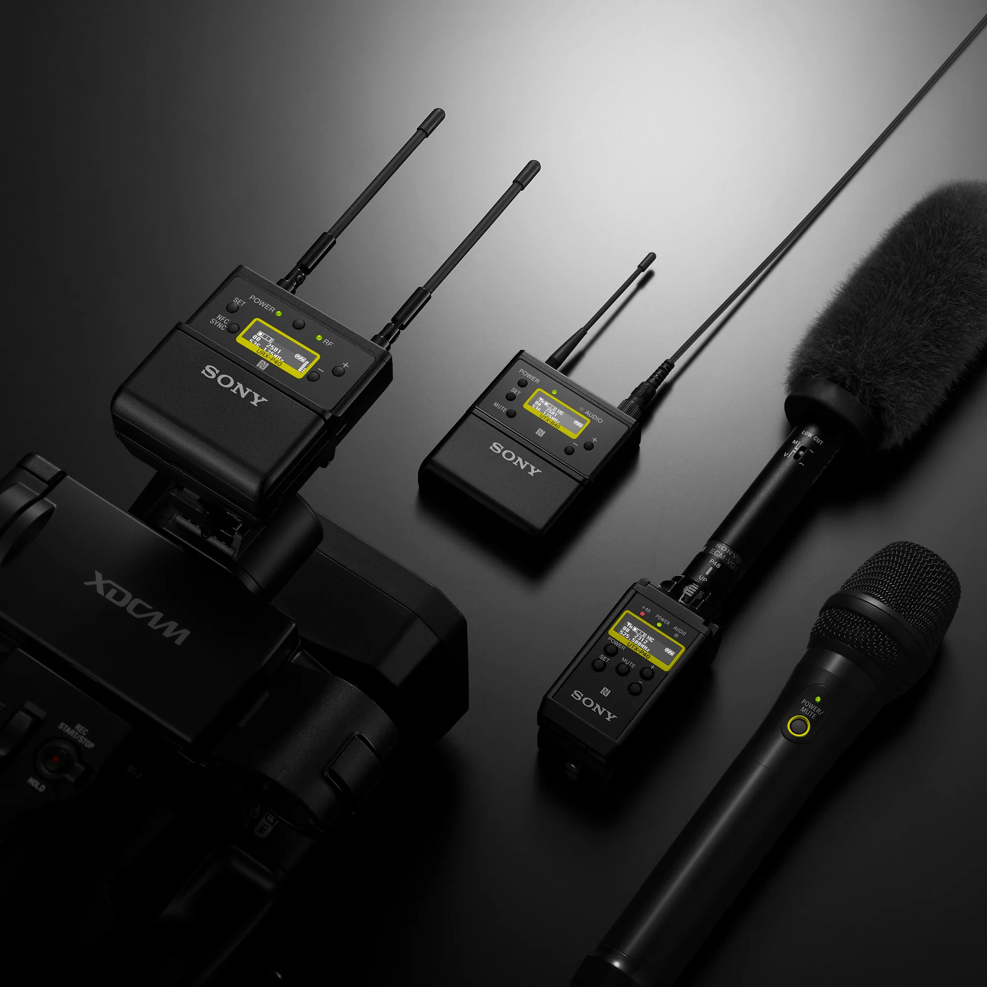Sony UWP-D26 Camera-Mount Wireless Combo Microphone System - Image 7